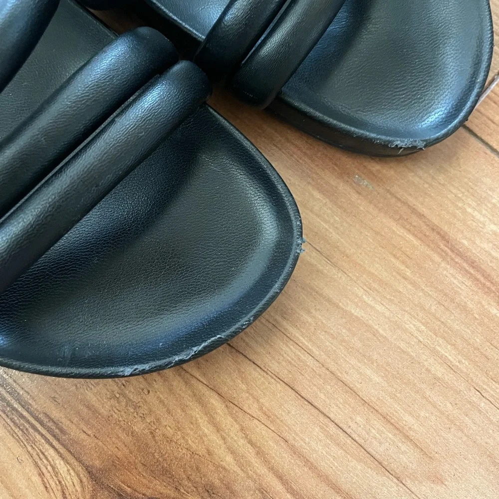 Everlane Slip On Sandals - Picture 5 of 5